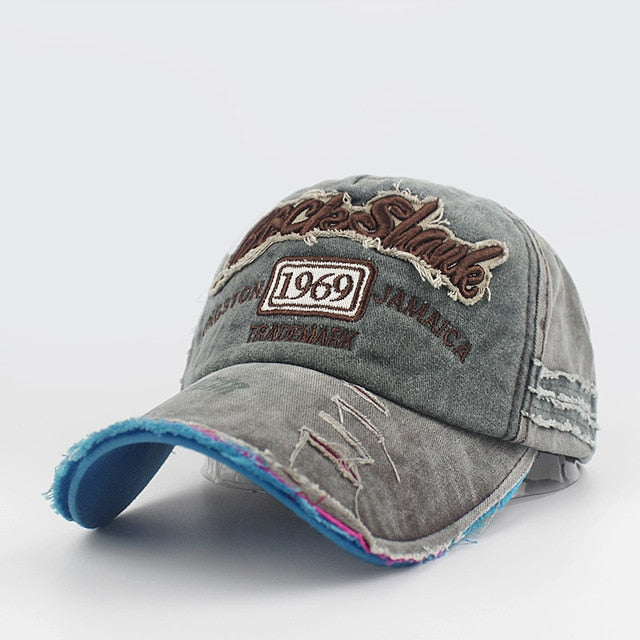 Embroidered Baseball Cap - Premium Sports Hat | emerallda