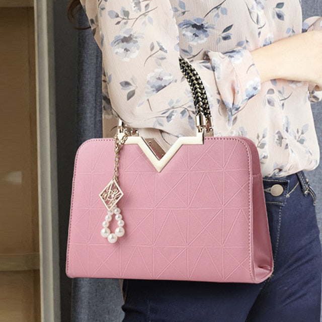 Elegant Fashion Bag - Sophisticated Style | emerallda
