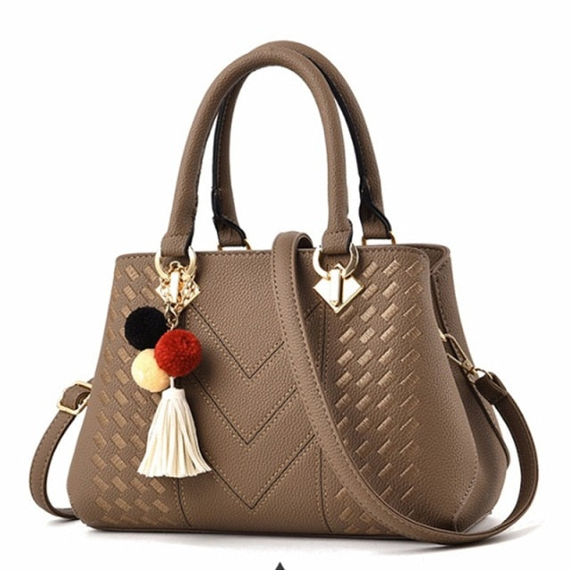 Elegant Fashion Bag - Sophisticated Style | emerallda