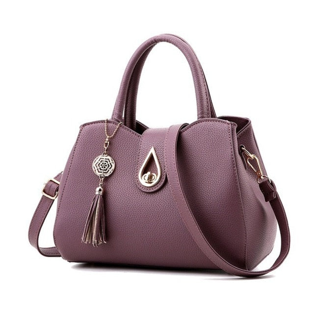 Elegant Fashion Bag - Sophisticated Style | emerallda