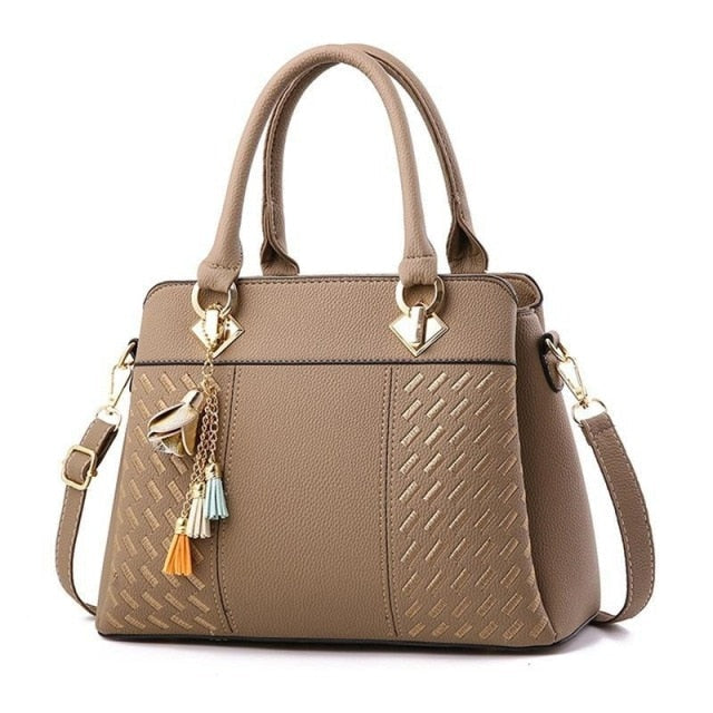 Elegant Fashion Bag - Sophisticated Style | emerallda