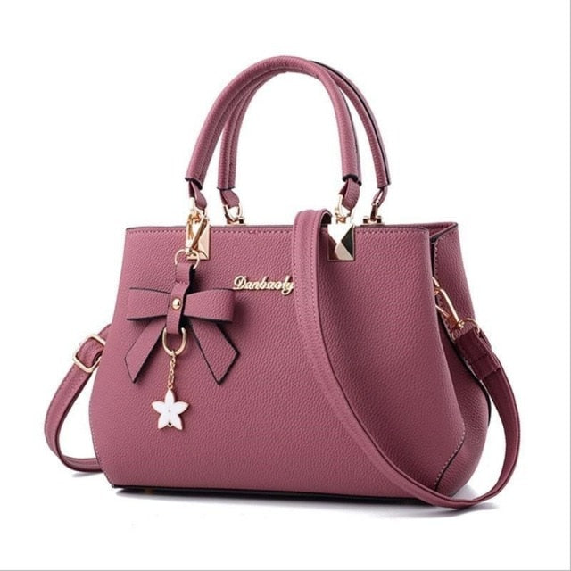 Elegant Fashion Bag - Sophisticated Style | emerallda
